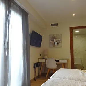 فندق يوريت رامبلاس