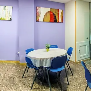 Residencia Sants Hostel