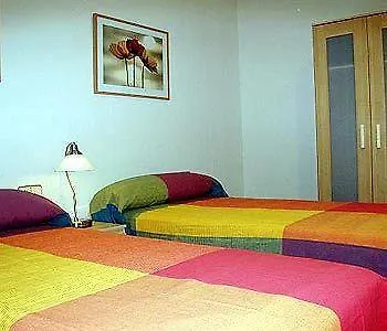 Hostal Lk Барселона Гостевой дом