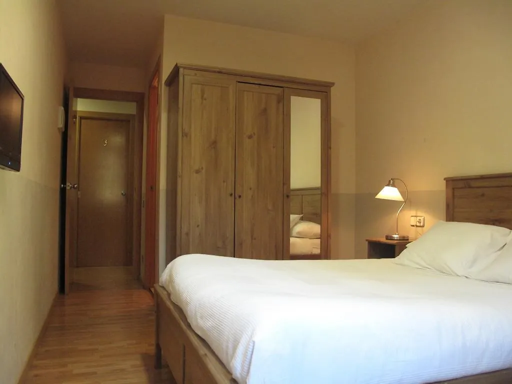 Hostal Lk Барселона